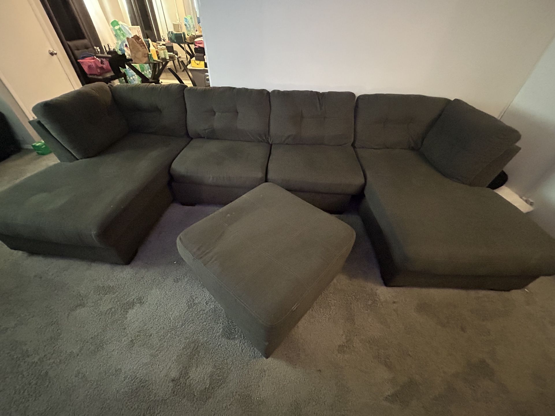 Sectional/Couch
