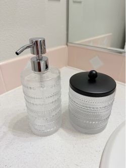 BRAND NEW GLASS SOAP AND BATHROOM HOLDER