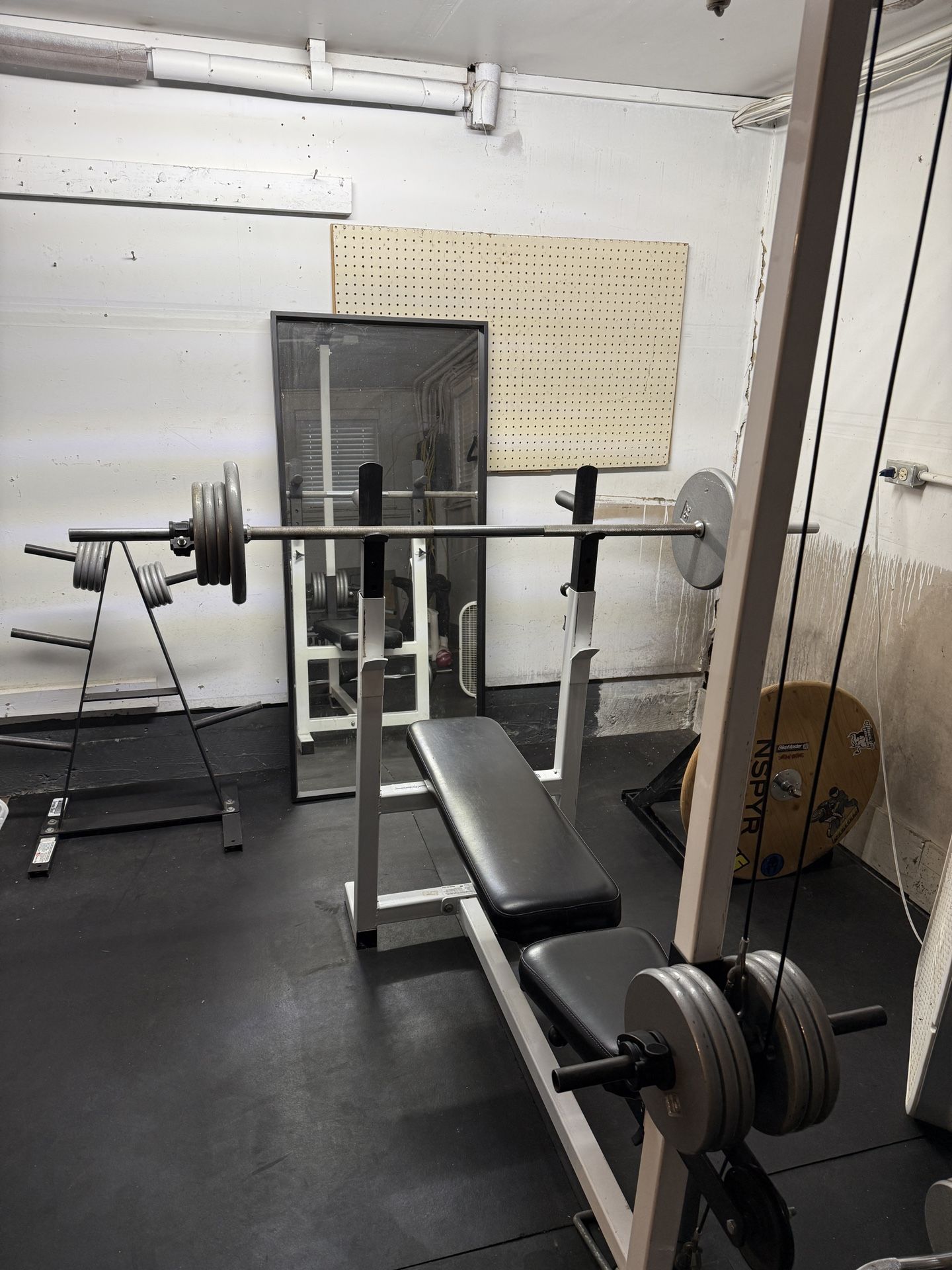 Gym Workout Bench With Weights