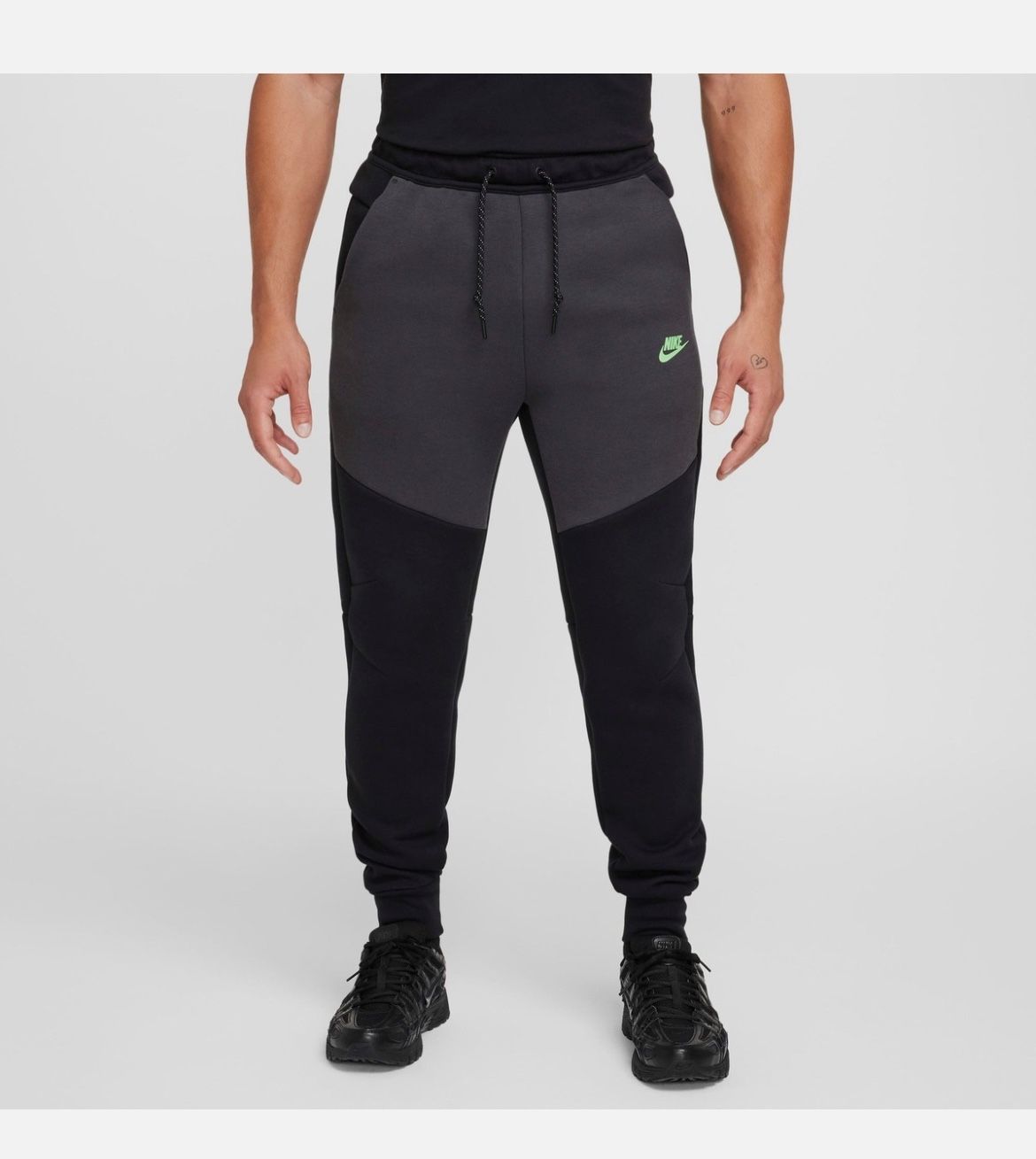 Brand new Nike tech Joggers Black grey Sz XL & Xxl