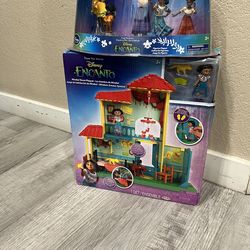 Brand New Encanto Doll House