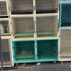 Acrylic Grooming Cage Bank 