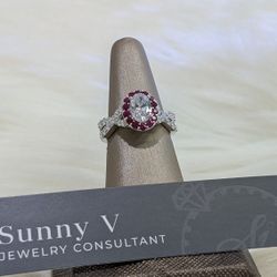 1.49Ctw Oval Diamond Ring With Ruby Halo In 14kw