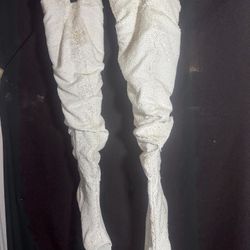 White knee-high boots $5size 6