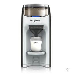 Baby Brezza Formula Pro Advanced Formula Dispenser - White: Electric, Lead-Free, Volume 50, Safety Features