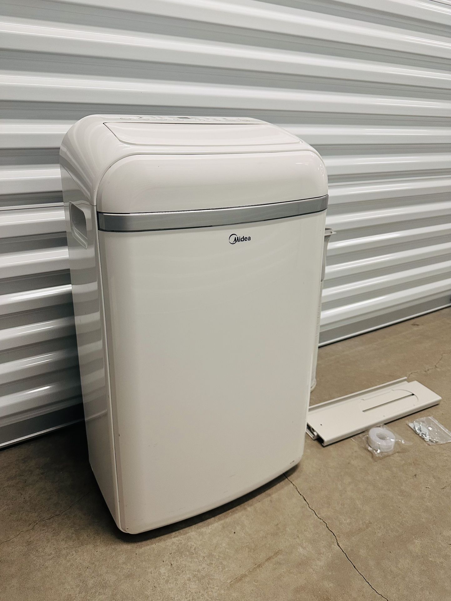 #32 Midea 12,000 BTU Portable AC!!