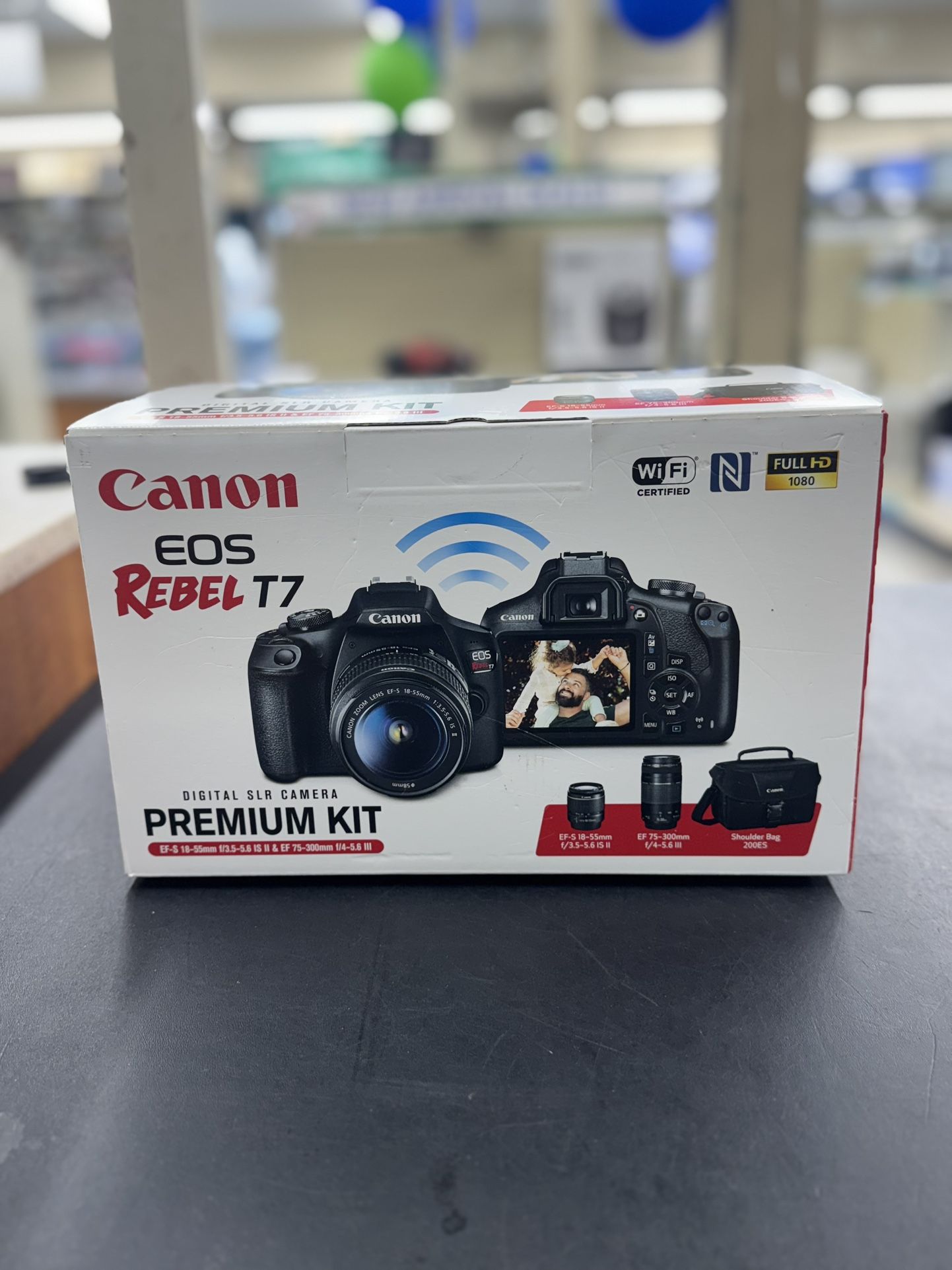 Canon Eos Rebel T7 With Extra Lens