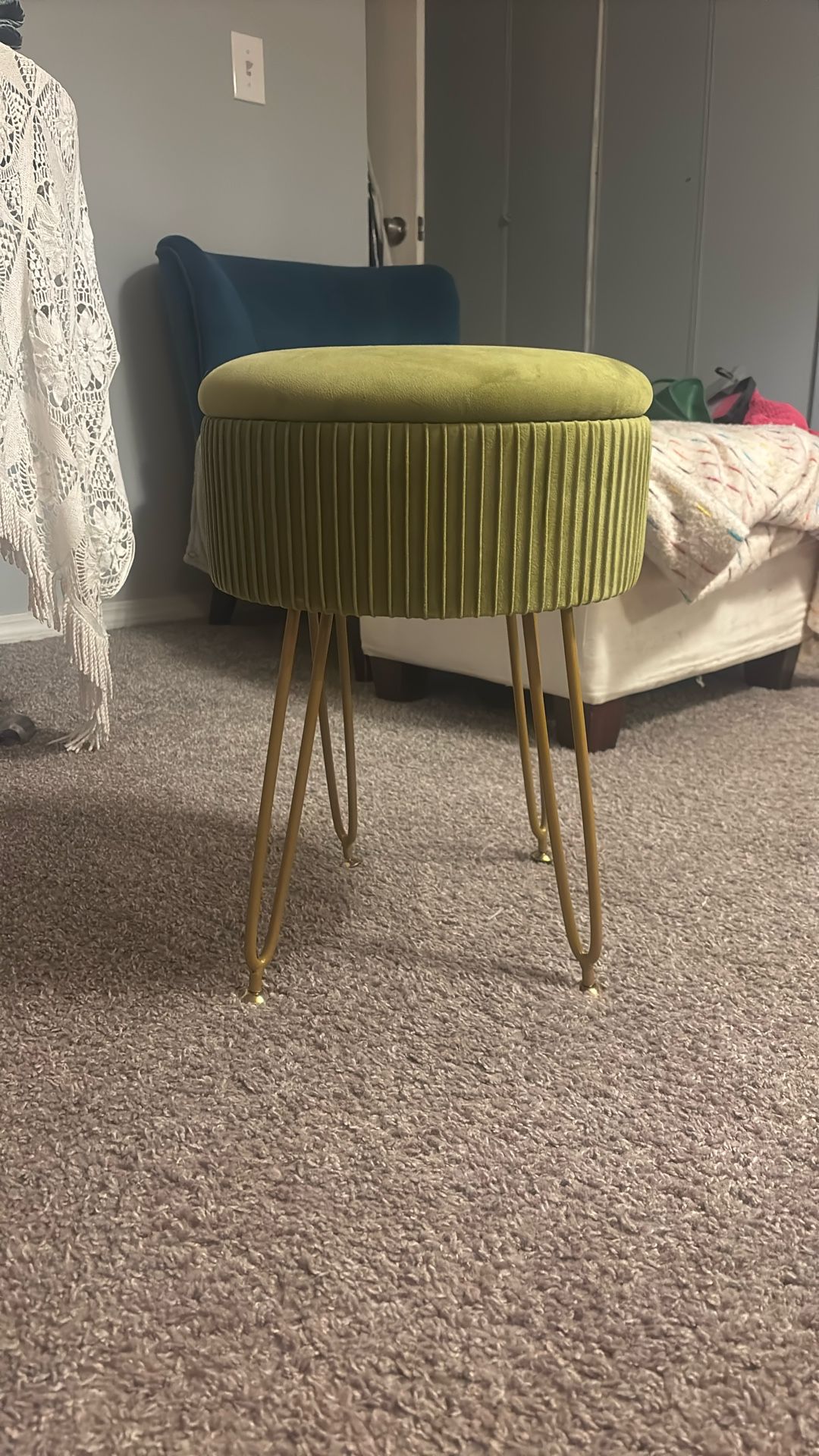 Velvet ottoman storage 