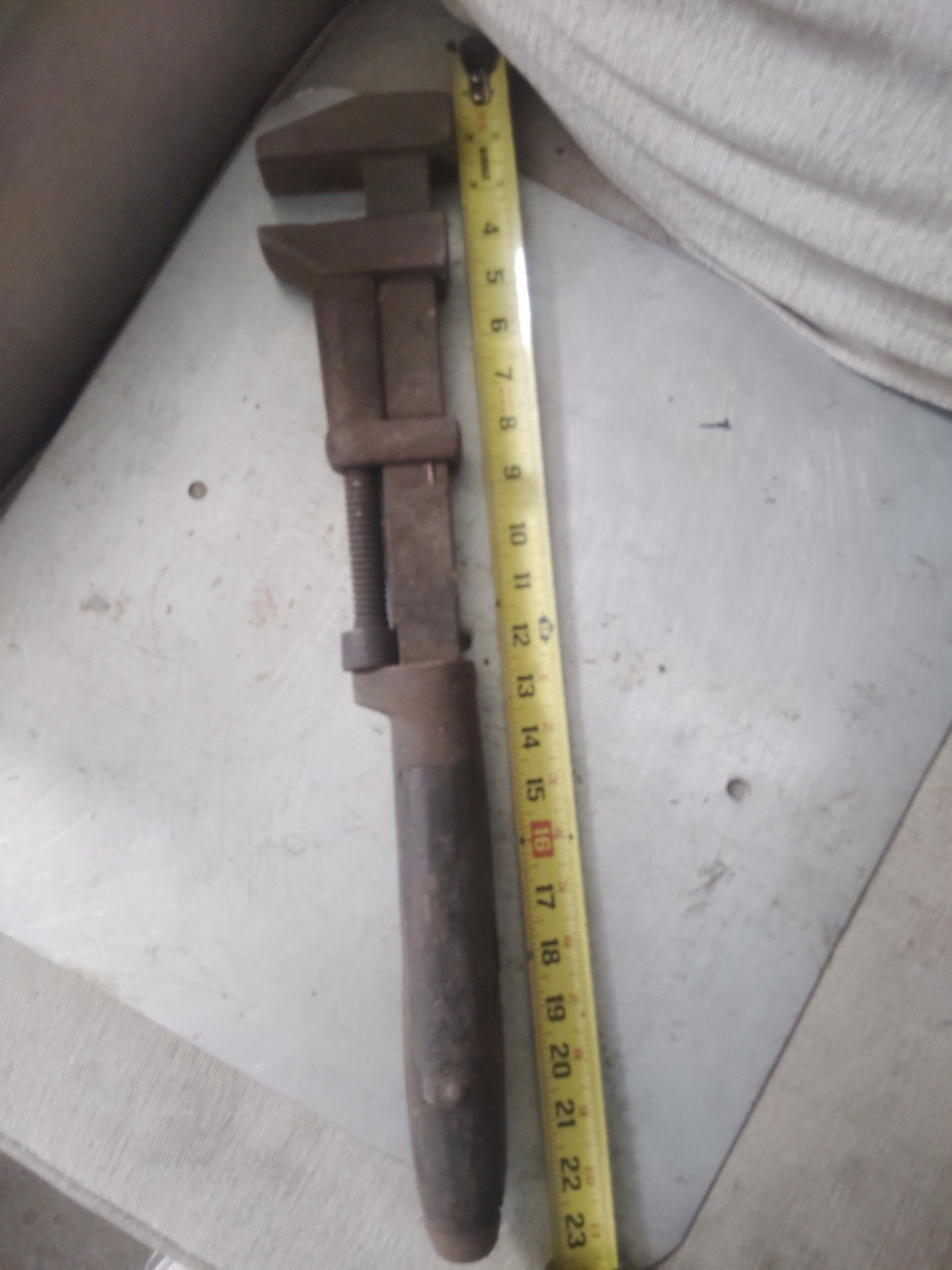 Vintage 30's wrench $80$