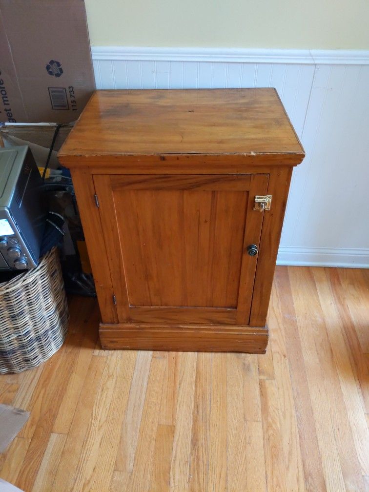 Vintage Ice Box