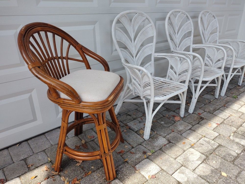 $45 Each Assorted Counter Height Stools Kitchen Counter Stools Drafting Table Chair