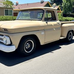 Chevy Trucks 1966 Short bed Step Side