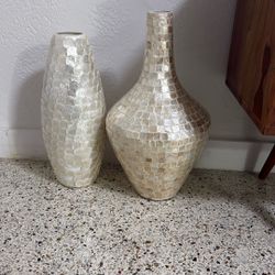 decorative vases 