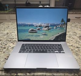2019 MacBook Pro 1TB SSD 32GB RAM