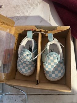 Baby shoes