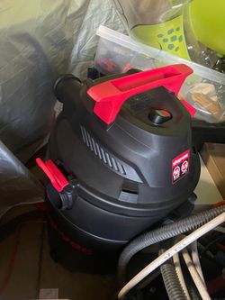 Shop vacuum