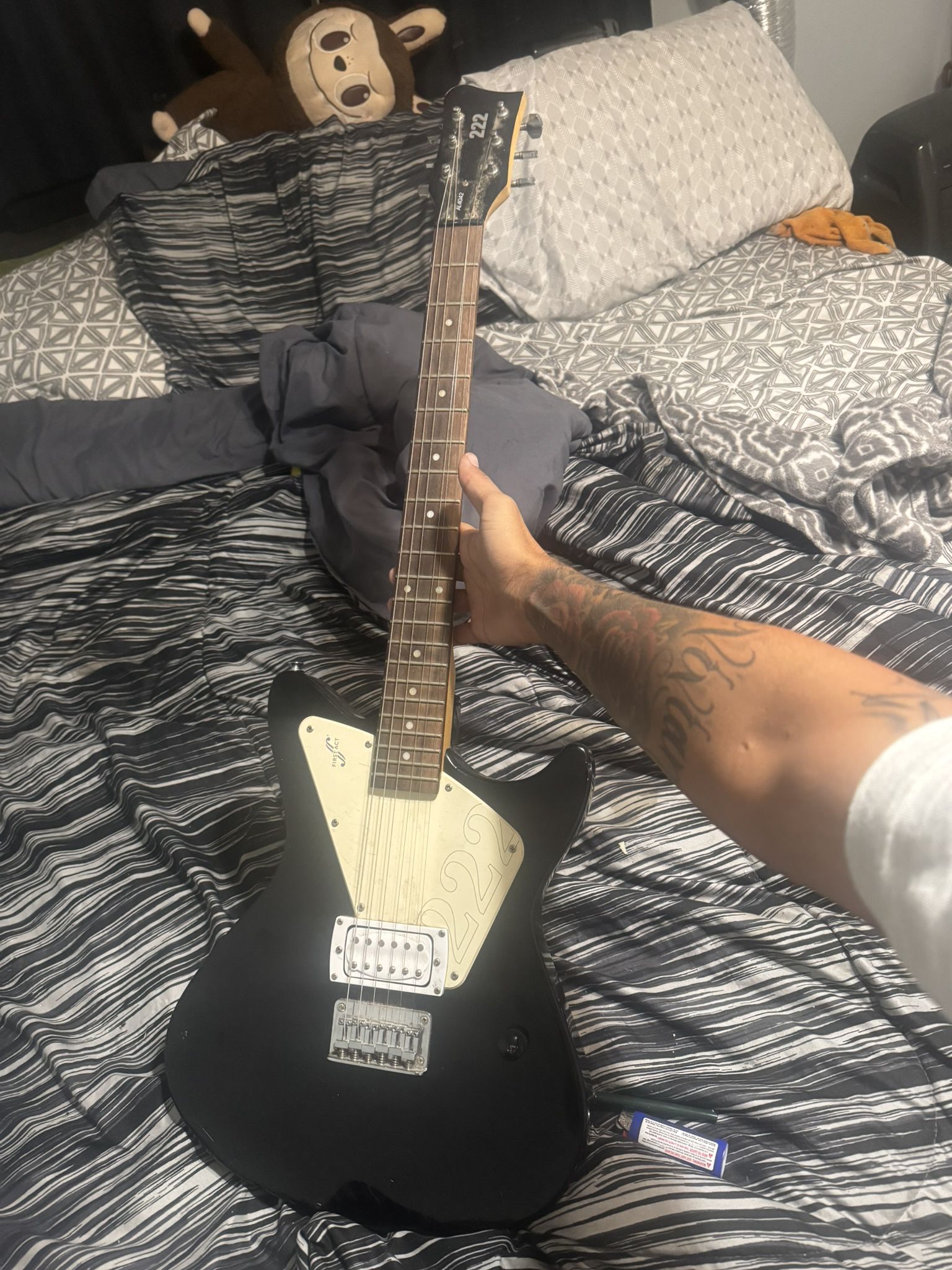 Electric Guitar 