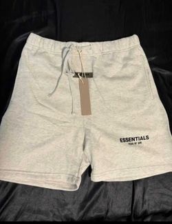 Essential Light Oatmeal Shorts Size L