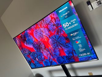 55” Hisense 4k smart tv + glass tv stand