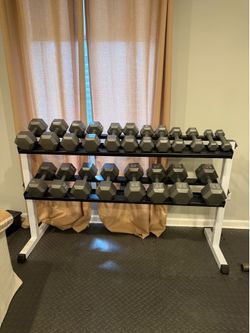 Dumbbell set