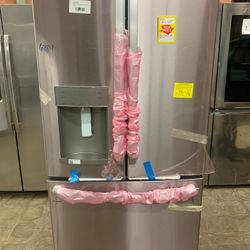 GE GFE28GYNFS 27.8-cu ft French Door Refrigerator Q 