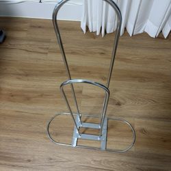 Hanger Stacker