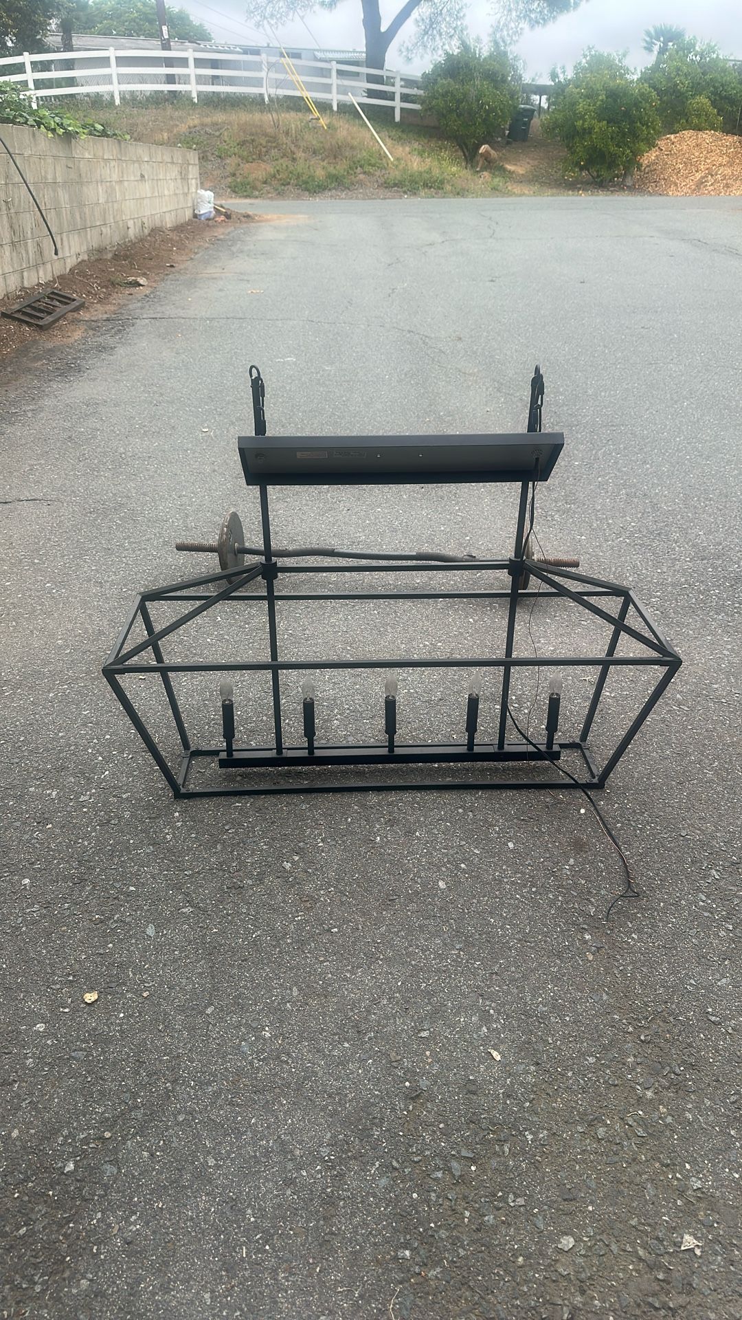 Light fixture