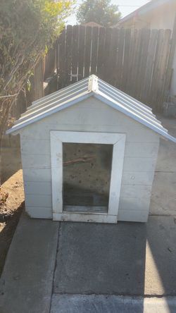 Dog house