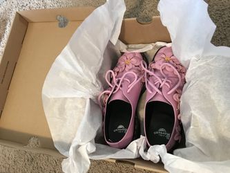 Dr.Martens leather flower boots size 6