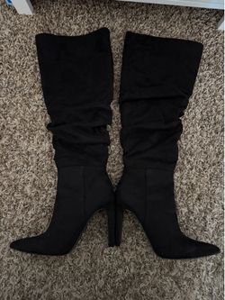 Heeled boots
