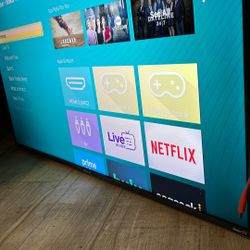 Hisense 40-inch Roku Smart Tv