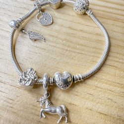 Sterling silver bracelet size 7 /2” 34.8g