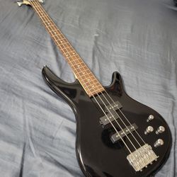 Ibanez GSR200 Bass Guitar.