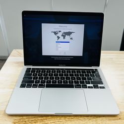 MacBook pro 13” 2020 16Ram 512GB