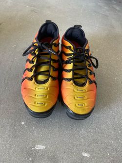 Shoe