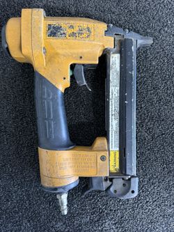 Bostitch Engrapadora 