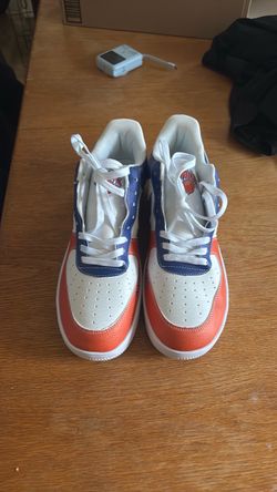 KNICKS AF1 MENS SIZE 12