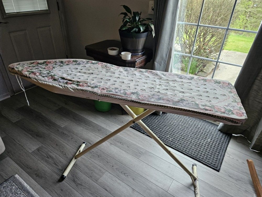 Ironing Board W/ Padded Top 