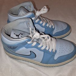 Nike Air Jordan 1 Mid SE Womens Size 8 Blue White Basketball Shoes 