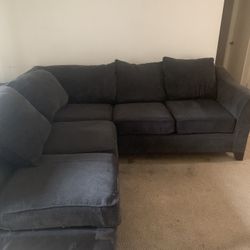Black Sectional Couch 