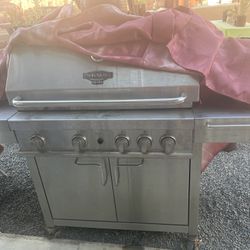 For Sale CHAR- BROIL  Super Grill , Stainless Steel