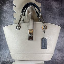 ♥ Coach Lane good Bucket Bag In Colorblock ♥ Like New