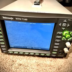 Tektronix WFM 7100/7120 Lightly Used Backup Unit Waveform Monitor