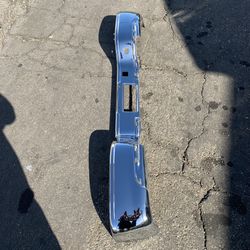 Chevy Silverado Stepside Tahoe Avalanche & Sierra Stepside Rear Bumper OEM 2000 2001 2002 2003 2004 2005 2006