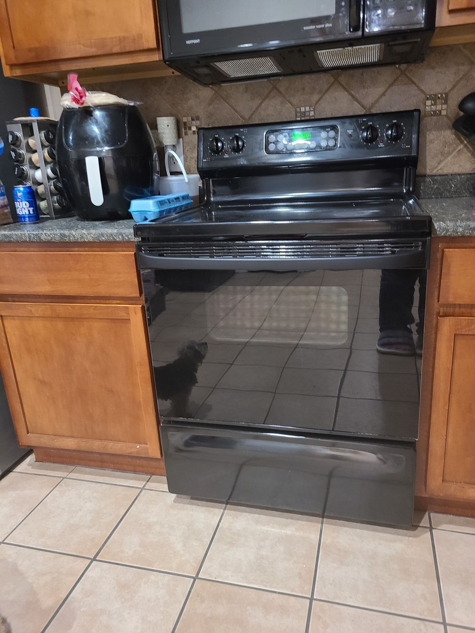 Hot Point Stove Black (used)