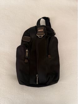 Tusi Alpha Sling Backpack single strap