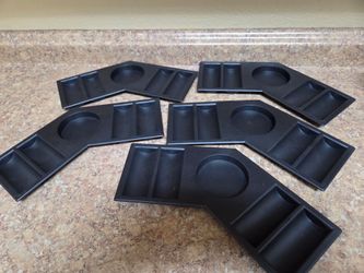 Table corner caddy