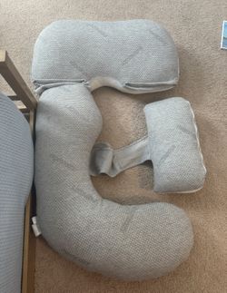 Momcozy maternity Pillow