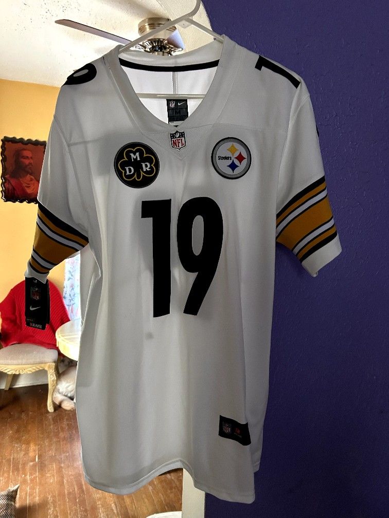 NFL Pittsburgh Steelers #19 Juju Smith Schuster Jersey Men’s Med Nike On Field New With Tags