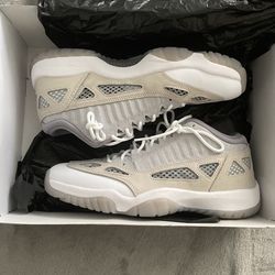 Jordan 11 ie 
